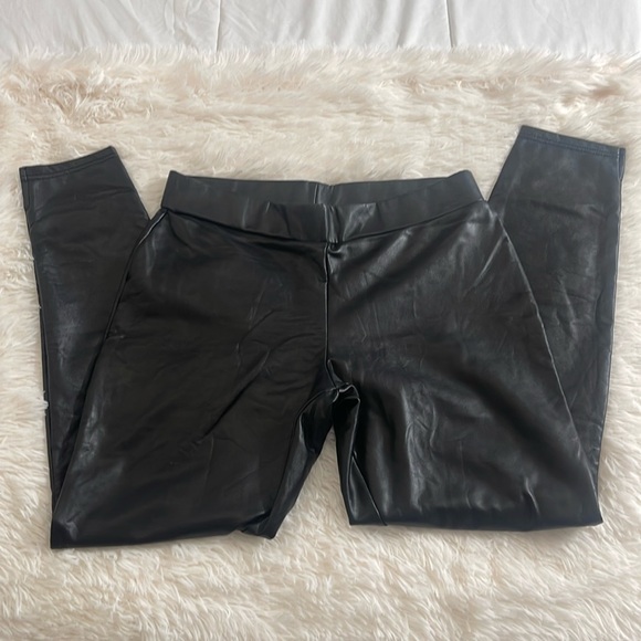 Leatherette Warm Pants/ Leggings - Picture 1 of 4